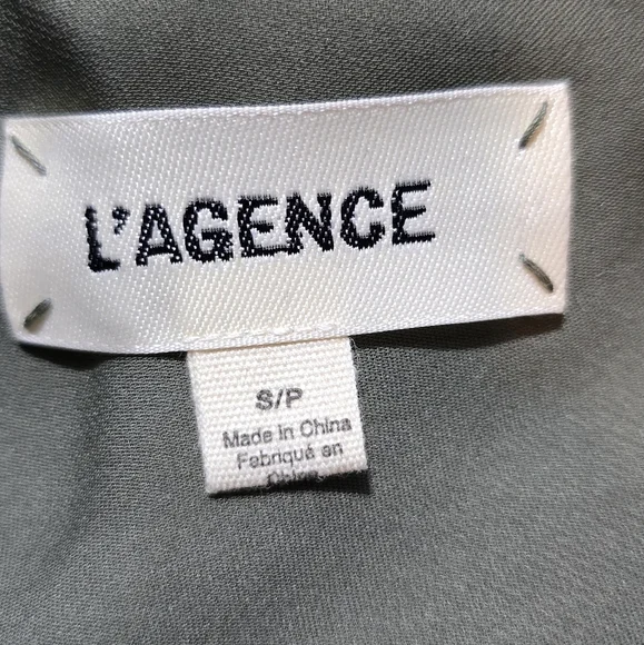 L'AGENCE Phoenix Front Wrap Tunic Blouse - Picture 4 of 5